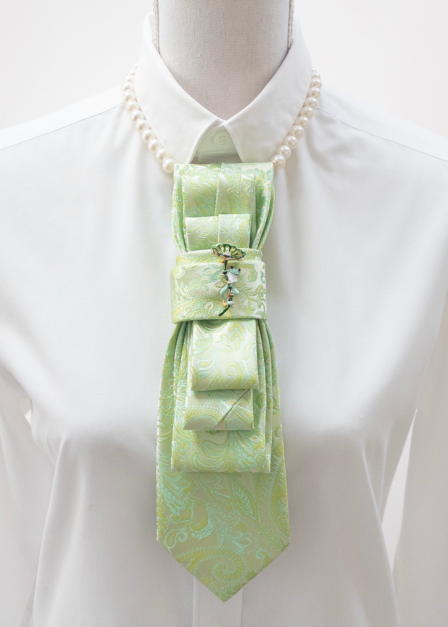 Stropdas lichtgroen paisley
