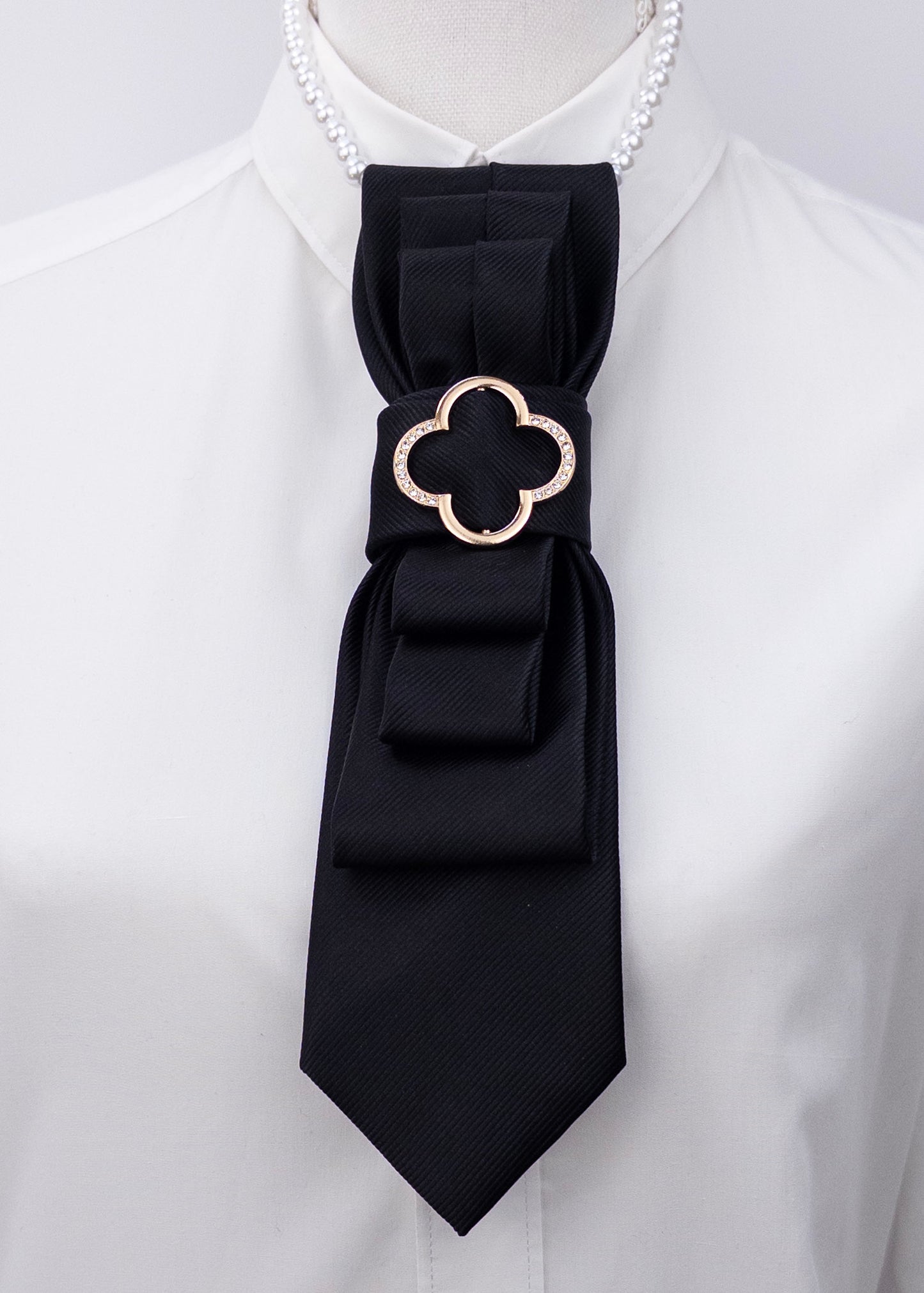 Stropdas zwart klaver