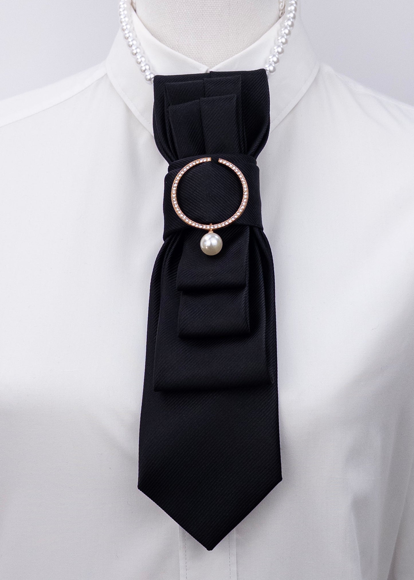 Stropdas zwart ring Parel