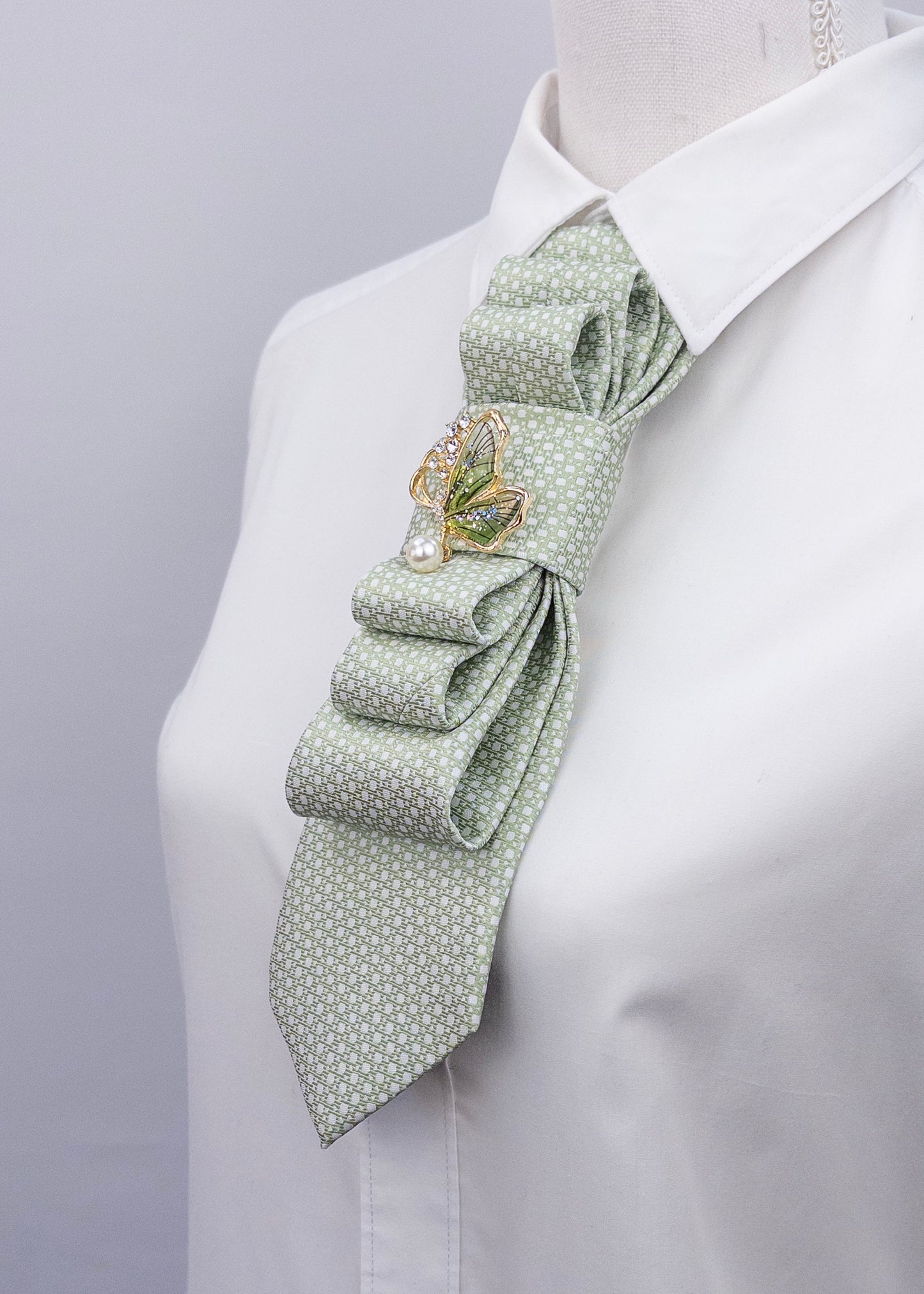 Stropdas groen vlinder