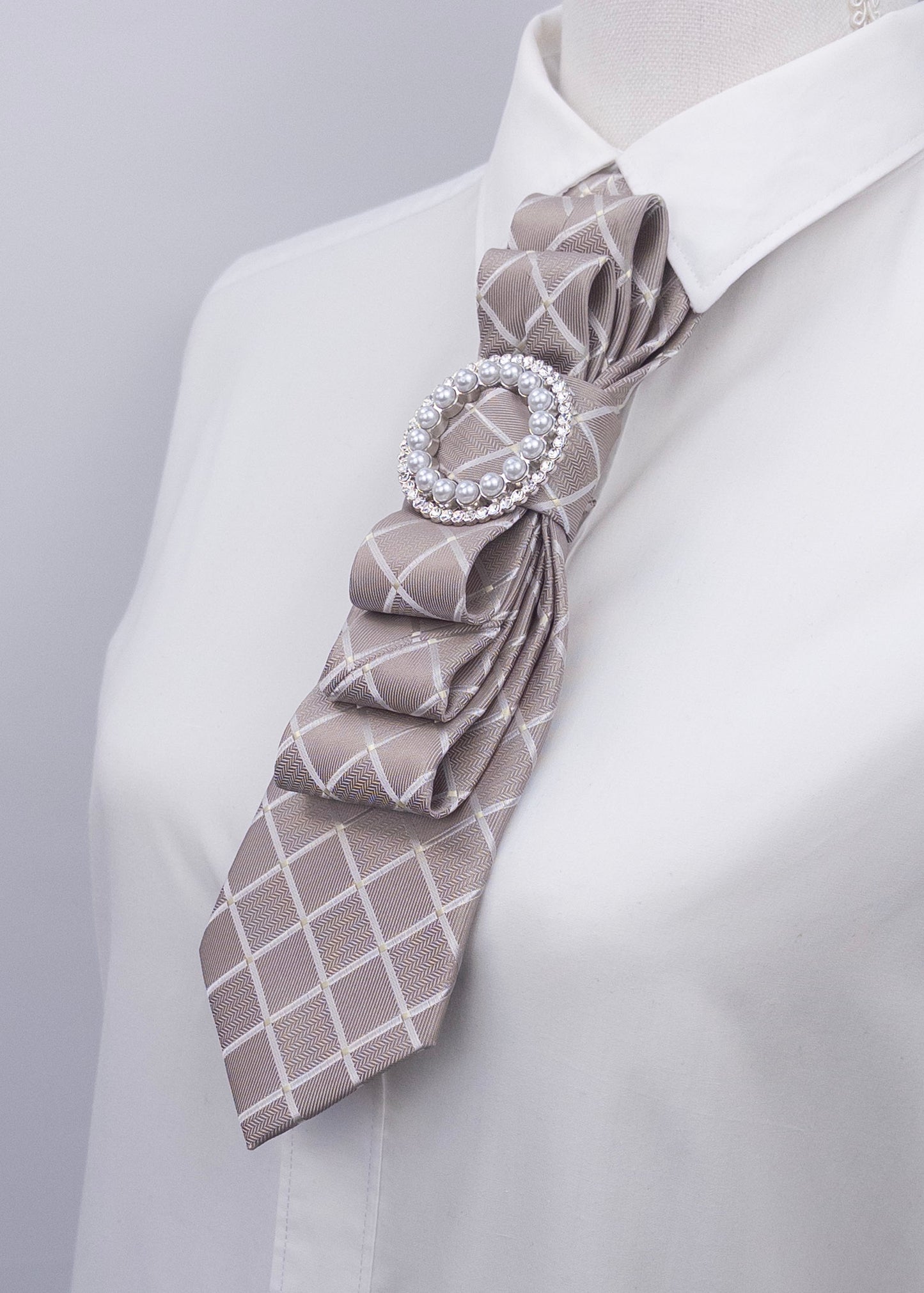 Stropdas zilver rond